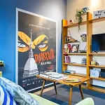 Your Place Arona شقة
